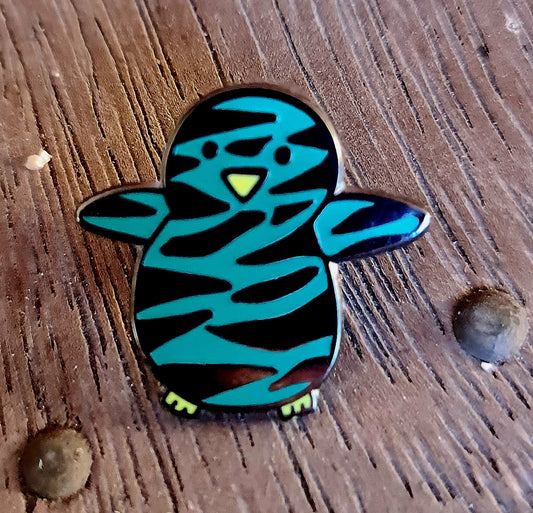 Hand-Drawn Hard Enamel Penguin Pins GREEN